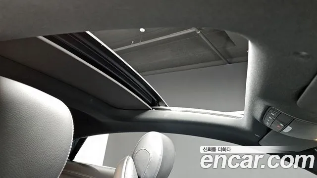 Mercedes-Benz E-Class — Фото автомобиля 19