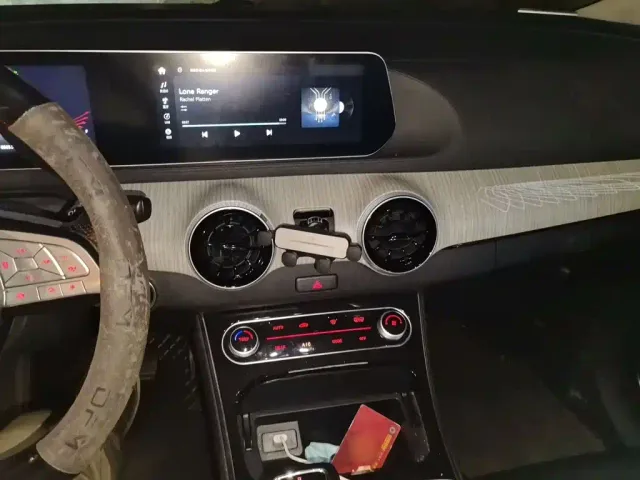 Forthing Yacht — Фото автомобиля 5