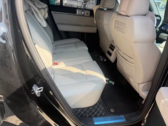 BYD FangChengBao Titanium 7 — Фото автомобиля 8