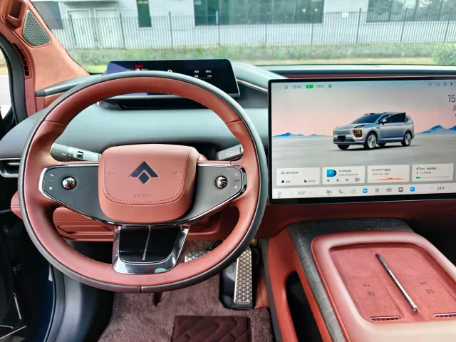 GAC Hyptec HL — Фото автомобиля 12