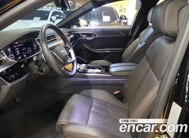 Audi A8 55 TFSI quattro Premium LWB — Фото автомобиля 10