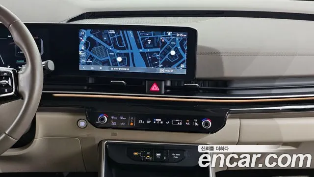 Kia Carnival Generation 4 — Фото автомобиля 14