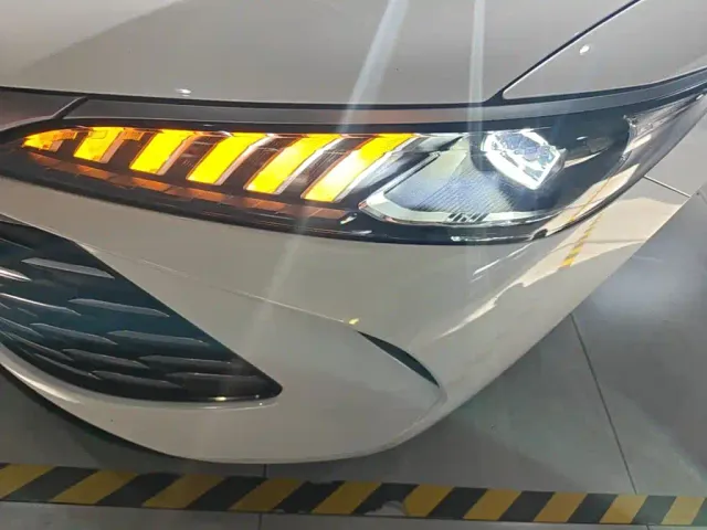 BYD Qin PLUS — Фото автомобиля 23