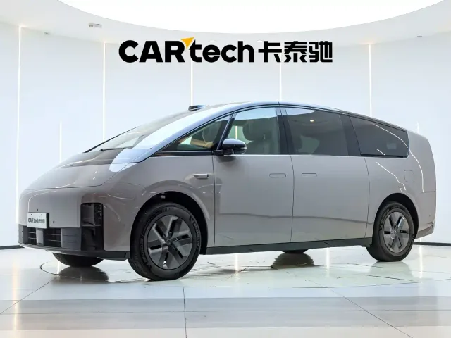 Фотография автомобиля — Li Auto MEGA