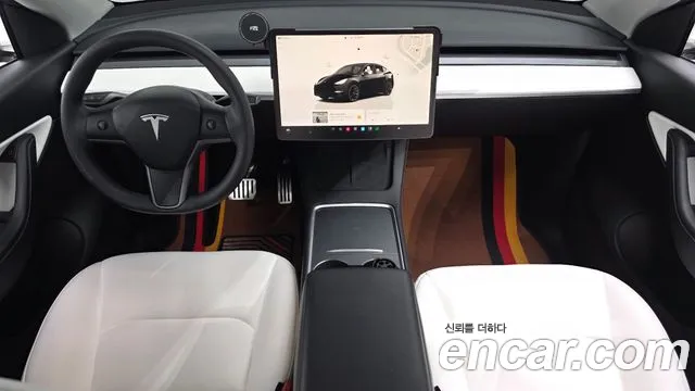 Tesla Model Y — Фото автомобиля 7