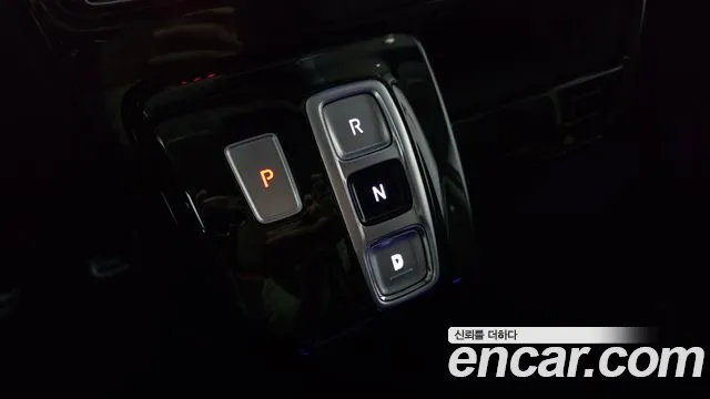 Hyundai Staria — Фото автомобиля 12
