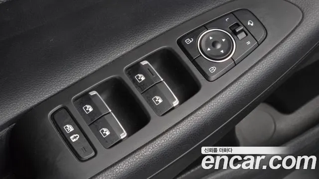 Hyundai Grandeur Новый Grandeur IG 3.0 LPi (Для проката) — Фото автомобиля 23