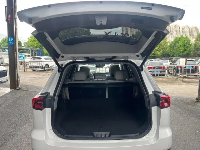 Chery Tiggo 8 PRO EV — Фото автомобиля 22