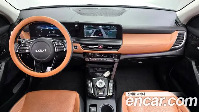 Kia Seltos — Фото автомобиля 10