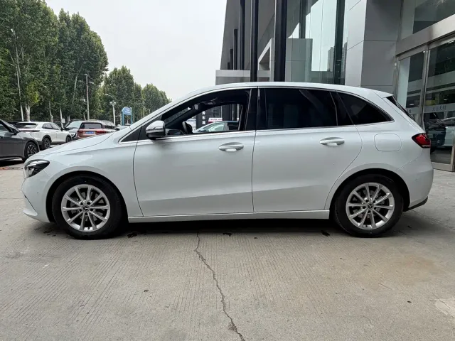 Mercedes-Benz B-Class — Фото автомобиля 3