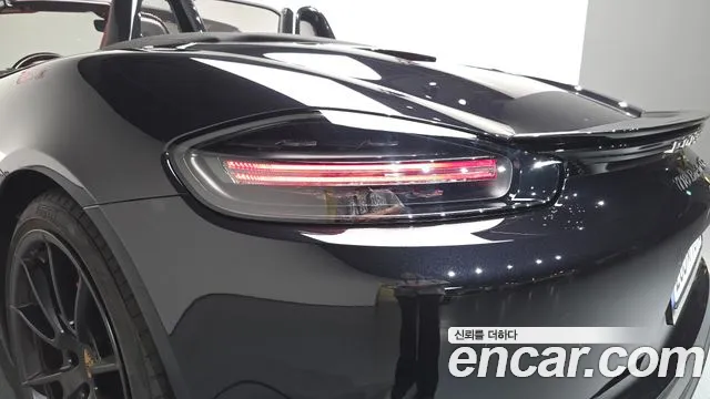 Porsche 718 — Фото автомобиля 18