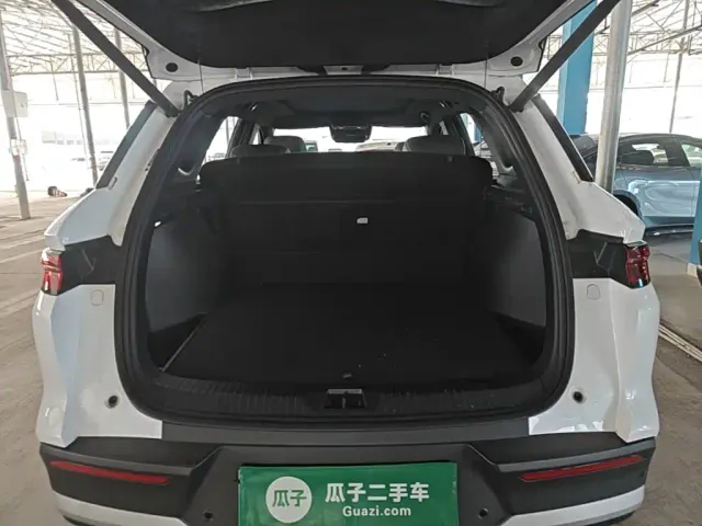 BYD Song Pro — Фото автомобиля 18
