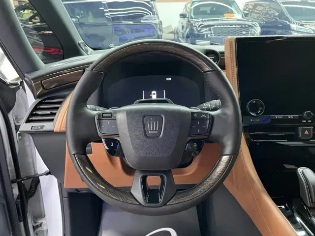 Toyota Vellfire — Фото автомобиля 10