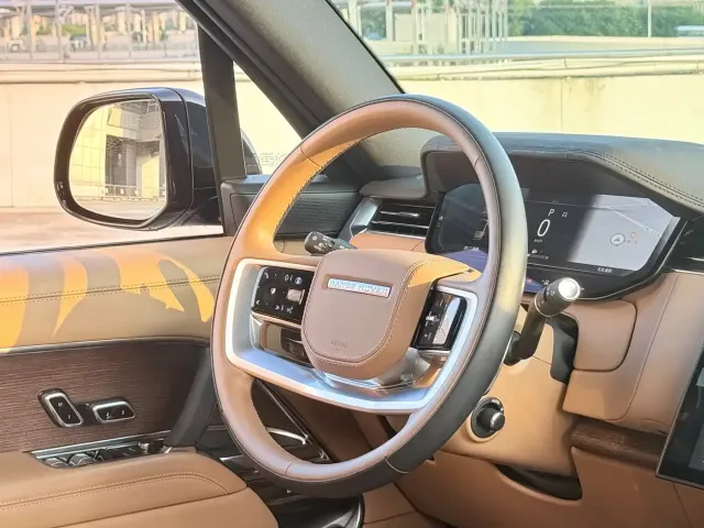Land Rover Range Rover — Фото автомобиля 8