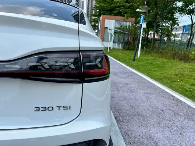 Volkswagen Tiguan X — Фото автомобиля 26