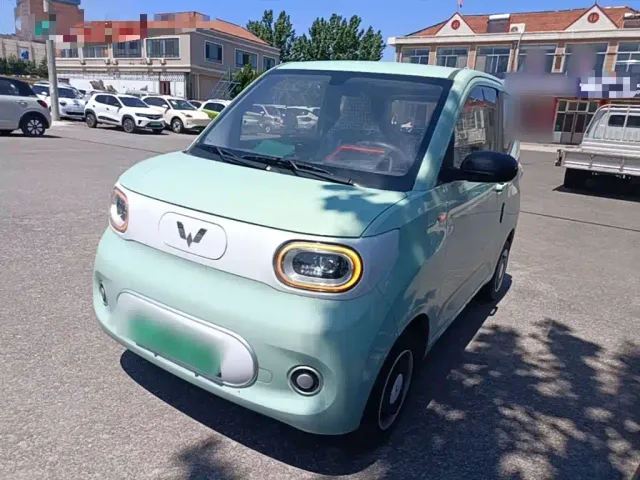 Фотография автомобиля — Wuling Hongguang Mini EV