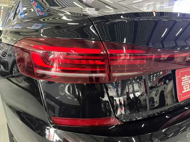 Volkswagen Passat — Фото автомобиля 14