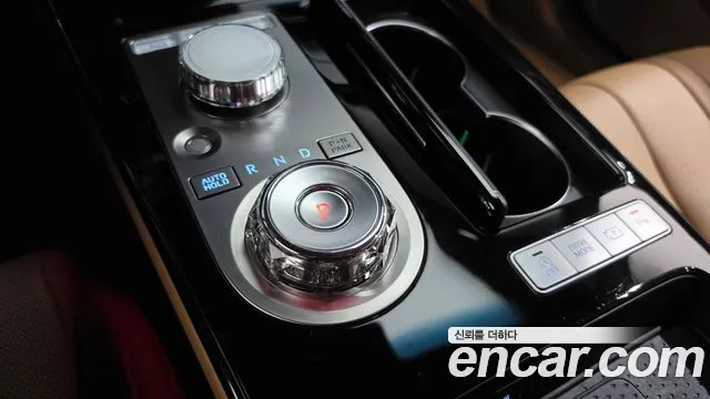 Genesis G80 Бензин 2.5 турбо 2WD — Фото автомобиля 7