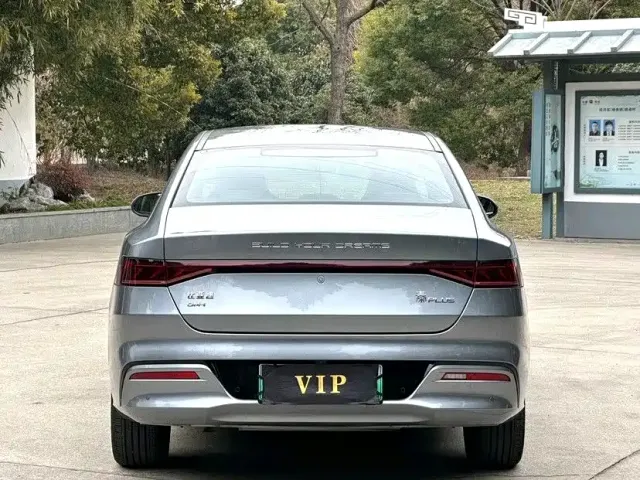 BYD Qin PLUS — Фото автомобиля 8