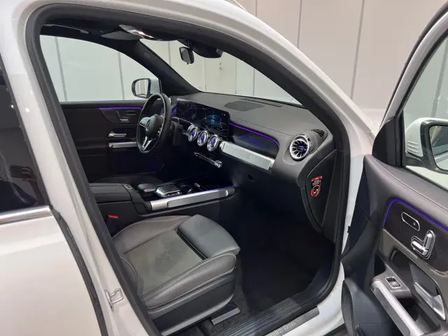 Mercedes-Benz EQB — Фото автомобиля 8