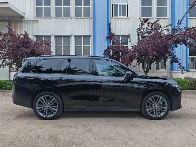 Leapmotor C16 — Фото автомобиля 4