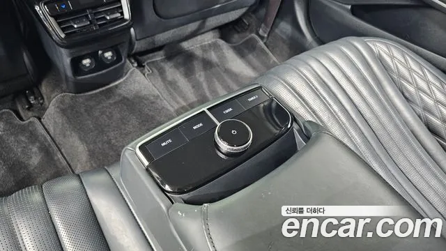 Kia K8 K8 Hybrid — Фото автомобиля 15