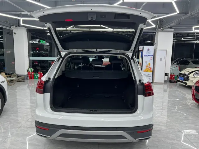 Volkswagen Tayron — Фото автомобиля 17