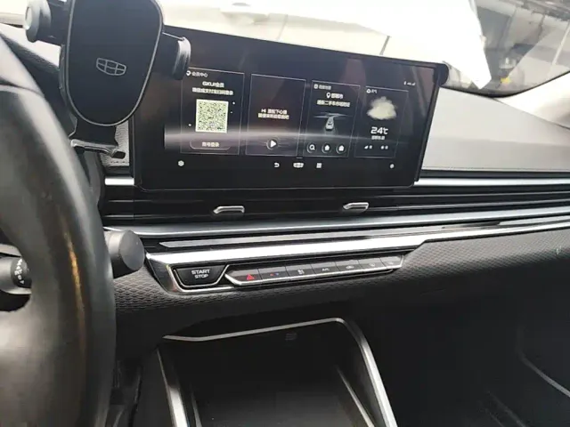 Geely Emgrand — Фото автомобиля 6