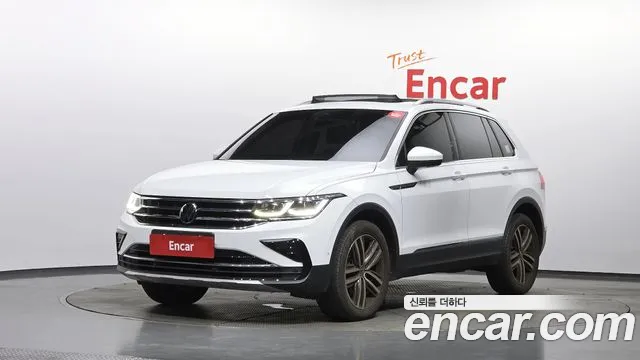 Фотография автомобиля — Volkswagen Tiguan
