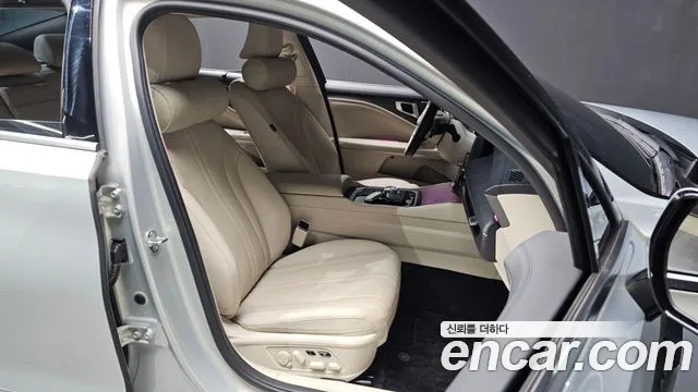 Kia K8 The New K8 2.5 Бензин 2WD — Фото автомобиля 11