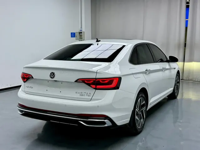 Volkswagen Sagitar — Фото автомобиля 17