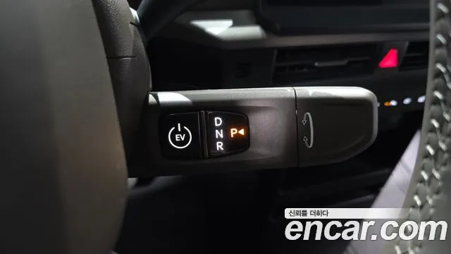 Kia PV5 — Фото автомобиля 12