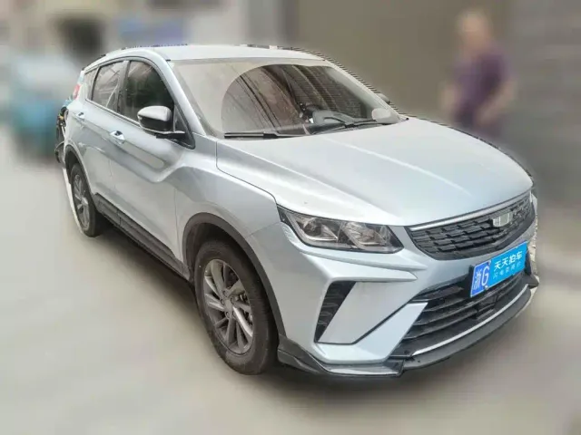 Geely Binyue — Фото автомобиля 3
