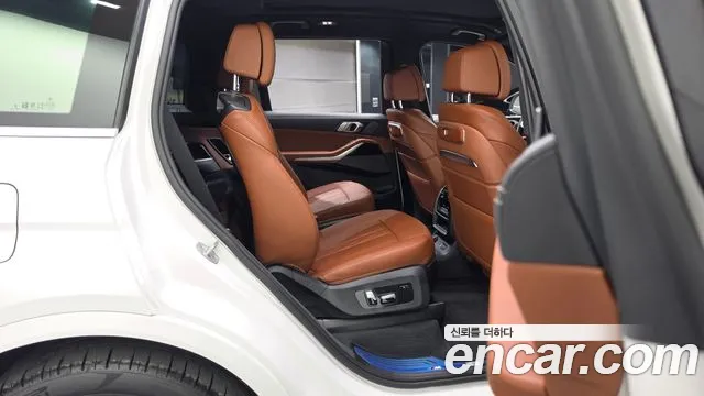 BMW X7 G07 — Фото автомобиля 18