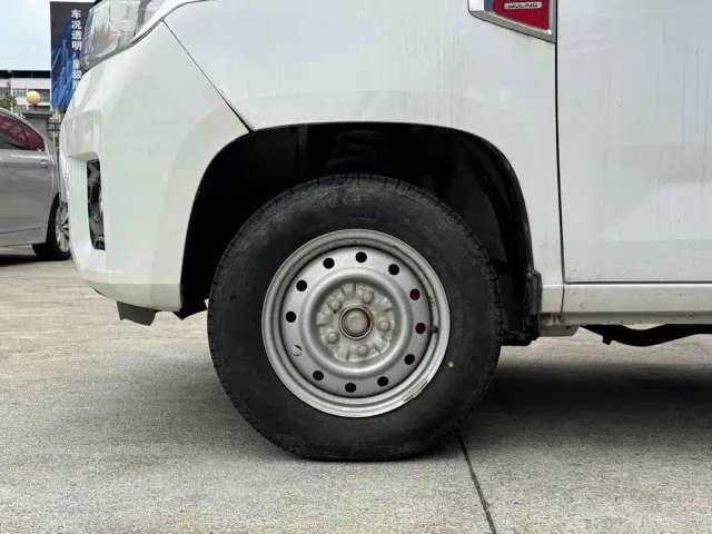 Wuling Zhengcheng — Фото автомобиля 7