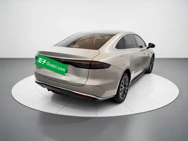 Geely Galaxy Stellar 6 — Фото автомобиля 4