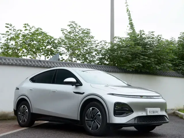 Xpeng G6 — Фото автомобиля 3
