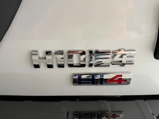 Haval Great Wall H10 — Фото автомобиля 14