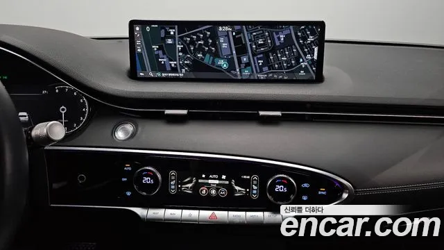 Genesis GV70 — Фото автомобиля 14