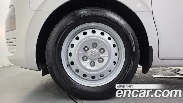 Hyundai Staria Staria Карго 5 мест — Фото автомобиля 5