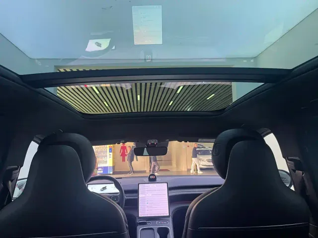 Nio ES6 — Фото автомобиля 12