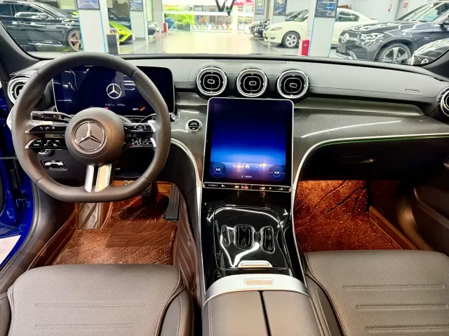 Mercedes-Benz C-Class — Фото автомобиля 7