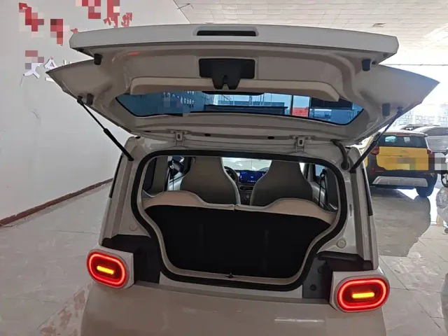 Wuling Hongguang Mini EV — Фото автомобиля 18