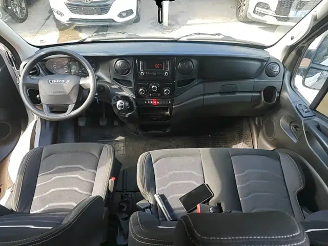 Iveco Daily — Фото автомобиля 5