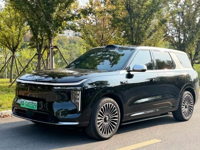Фотография автомобиля — IM Motors LS8