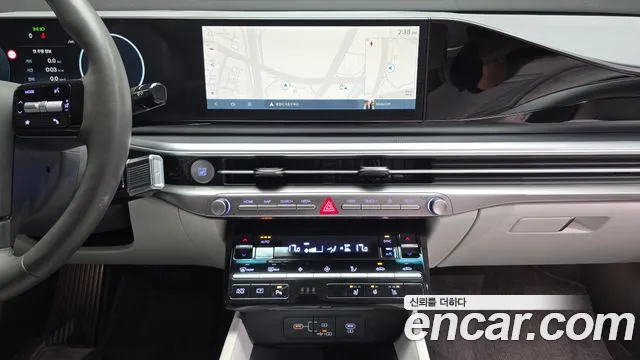 Hyundai Grandeur GN7 — Фото автомобиля 15