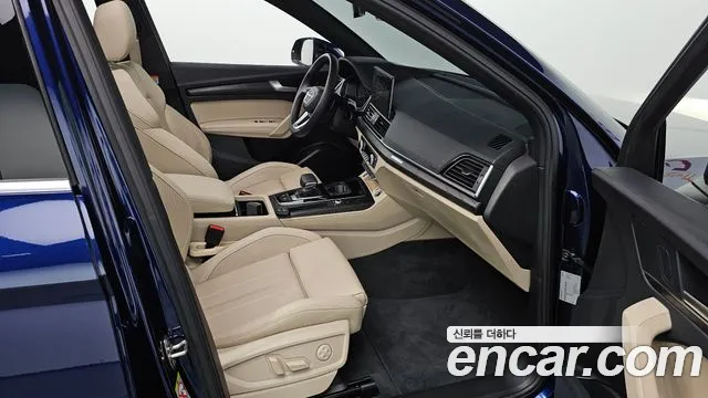 Audi Q5 FY — Фото автомобиля 26