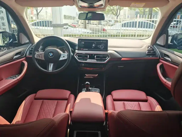 BMW X3 — Фото автомобиля 11
