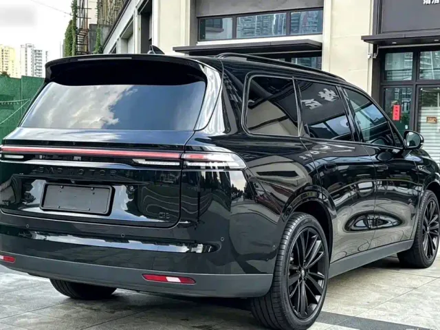 Leapmotor C16 — Фото автомобиля 8
