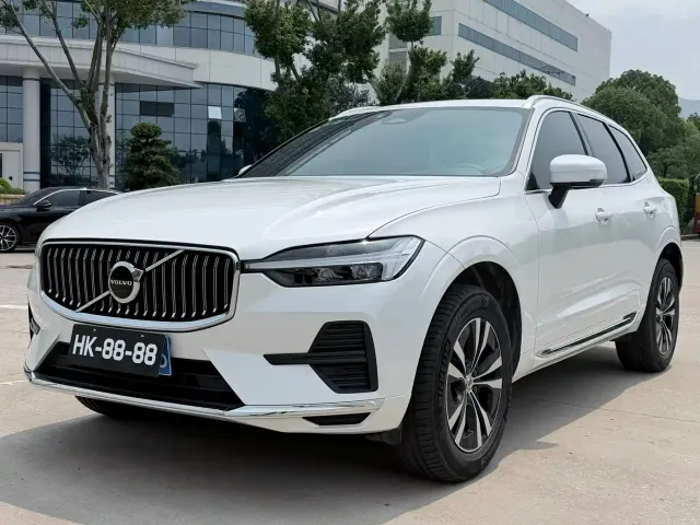 Volvo XC60 — Фото автомобиля 3
